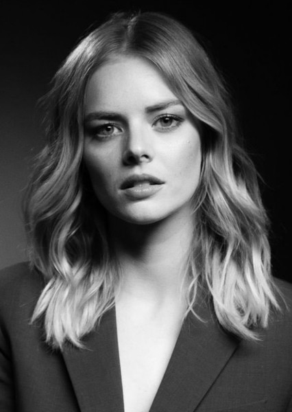 Samara Weaving photo