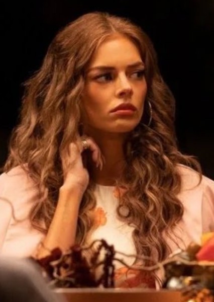 Samara Weaving photo