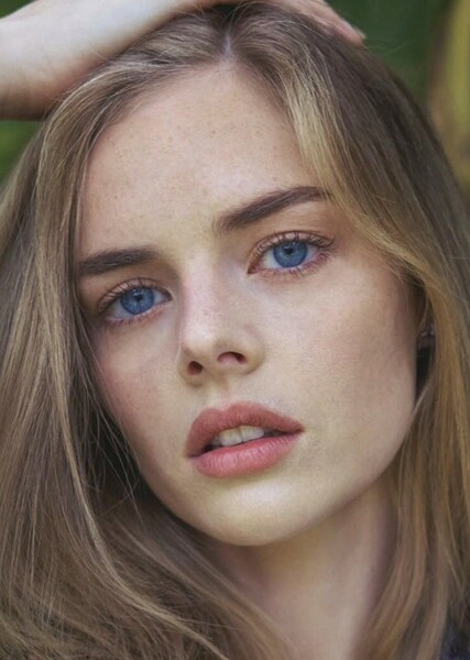 Samara Weaving