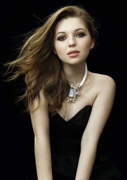 Sammi Hanratty photo