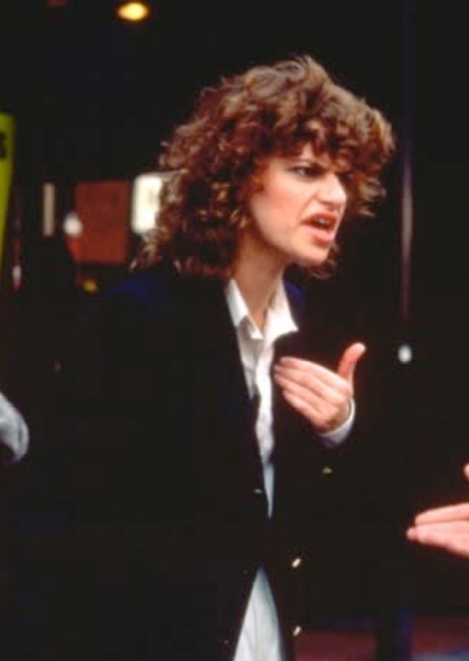 Sandra Bernhard photo
