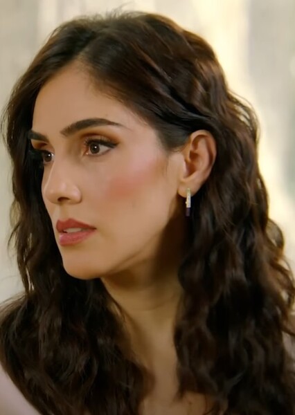 Sandra Echeverría photo