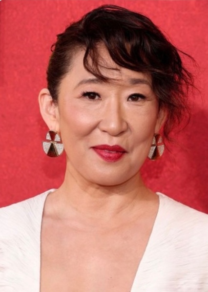Sandra Oh photo