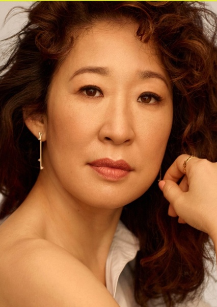 Sandra Oh photo