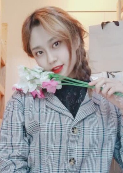 SangA (Lee Sangah)