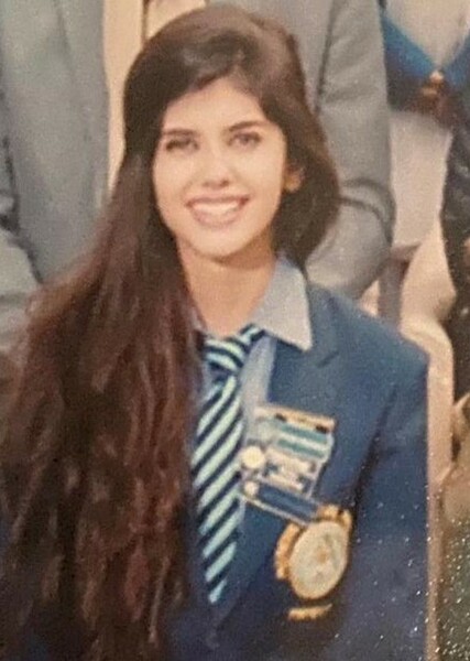Sanjana Sanghi photo