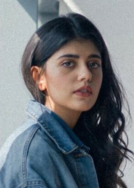 Sanjana Sanghi photo
