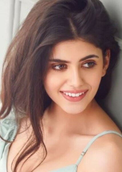 Sanjana Sanghi