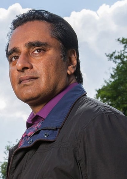 Sanjeev Bhaskar photo