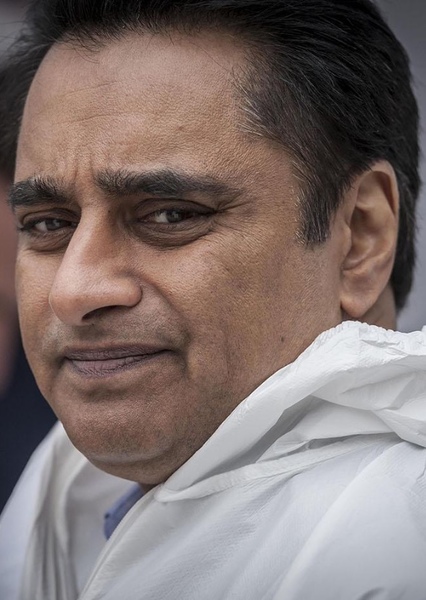 Sanjeev Bhaskar photo