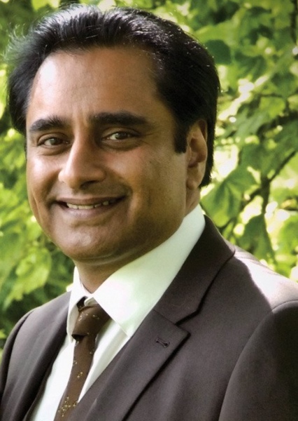 Sanjeev Bhaskar photo