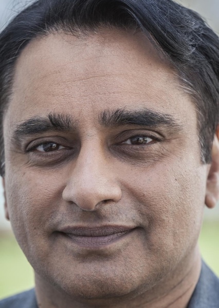 Sanjeev Bhaskar photo