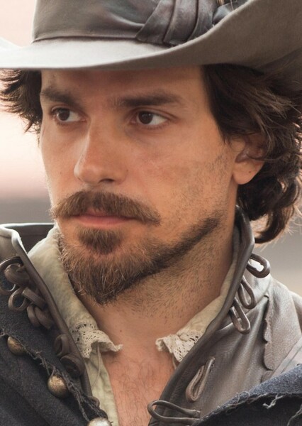 Santiago Cabrera