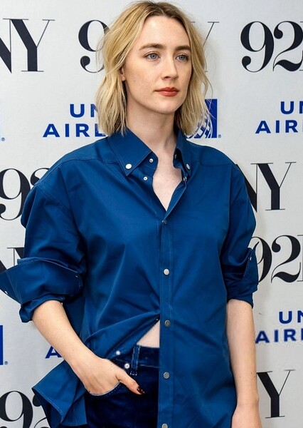 Saoirse Ronan photo