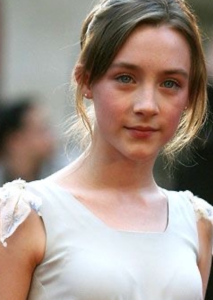 Saoirse Ronan photo