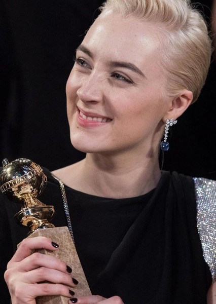 Saoirse Ronan photo