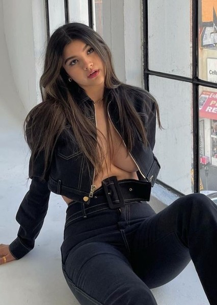 Sara Echeagaray photo