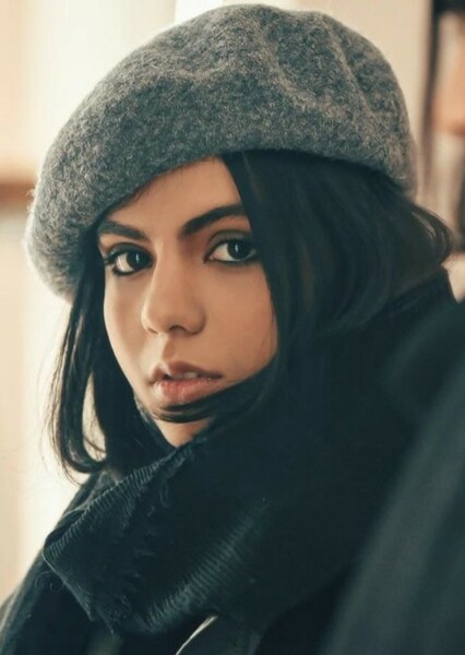 Sara Hatami photo