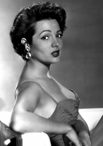 Sara Montiel photo