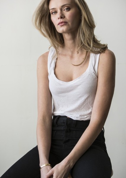 Sara Paxton
