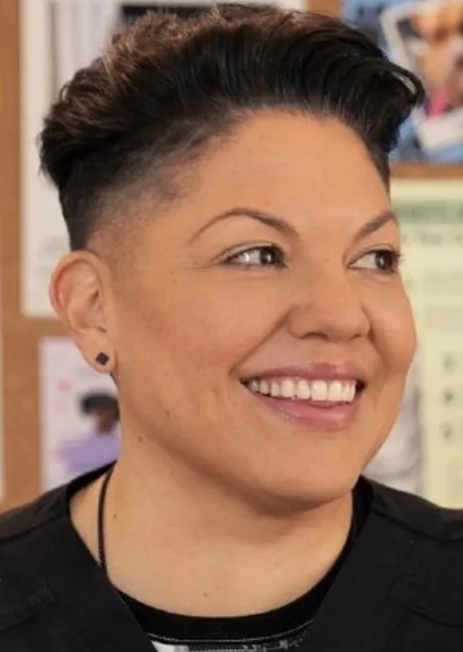 Sara Ramirez photo
