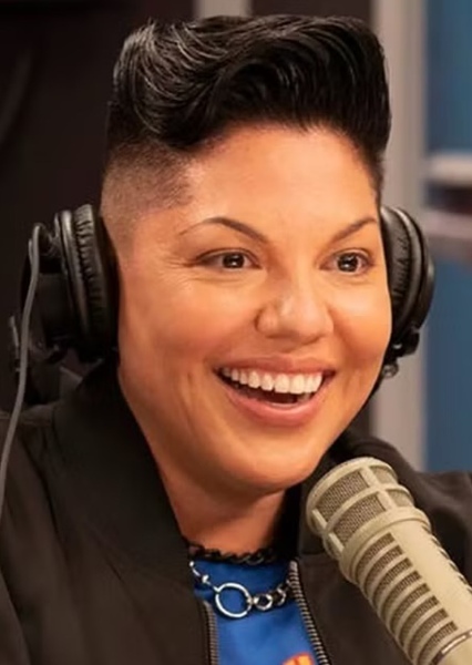 Sara Ramirez photo