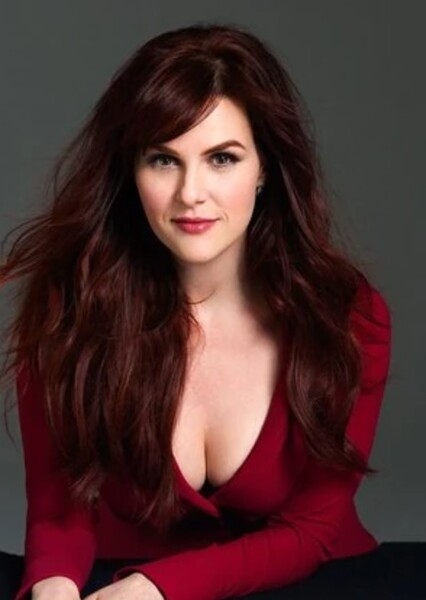 Sara Rue photo