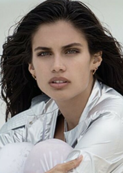 Sara Sampaio photo