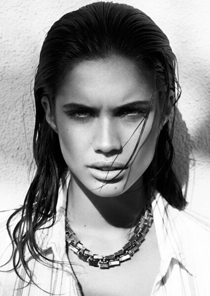 Sara Sampaio photo