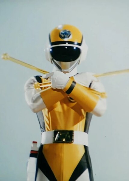 Sara Tokimura photo