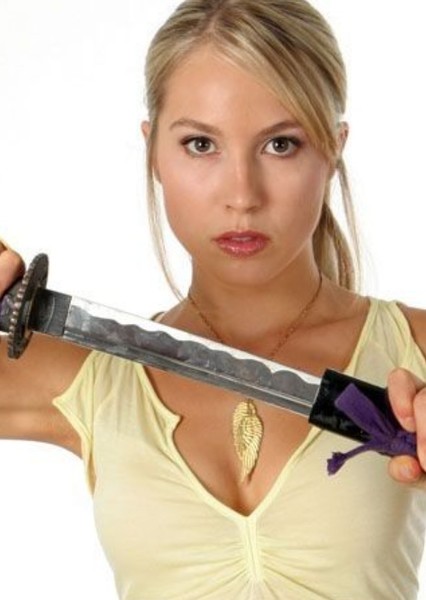 Sarah Carter photo