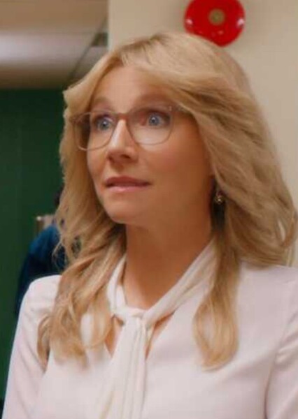 Sarah Chalke