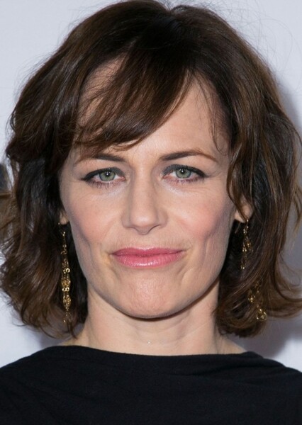 Sarah Clarke photo