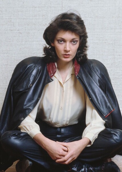 Sarah Douglas photo