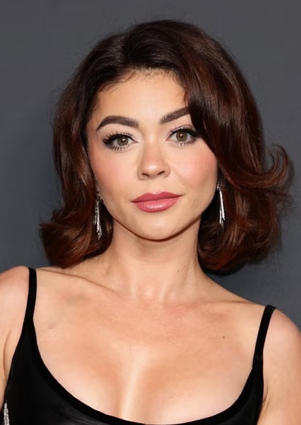 Sarah Hyland photo