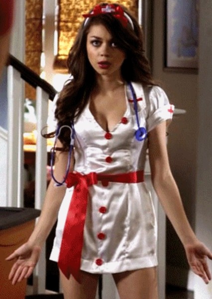 Sarah Hyland photo