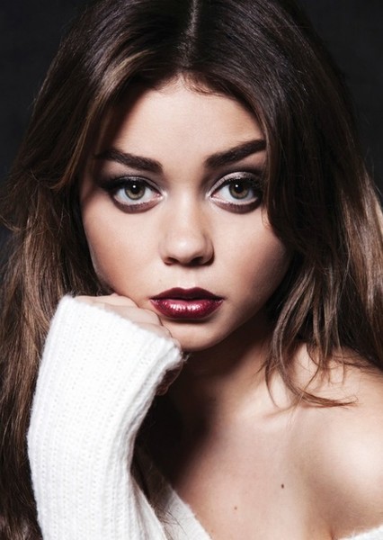Sarah Hyland photo
