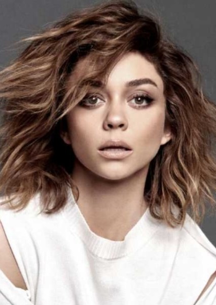 Sarah Hyland photo
