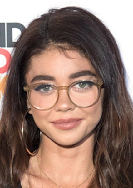 Sarah Hyland photo