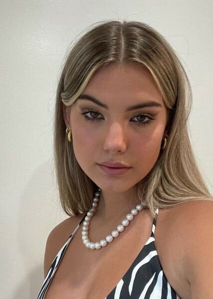 Sarah Jade Bleau