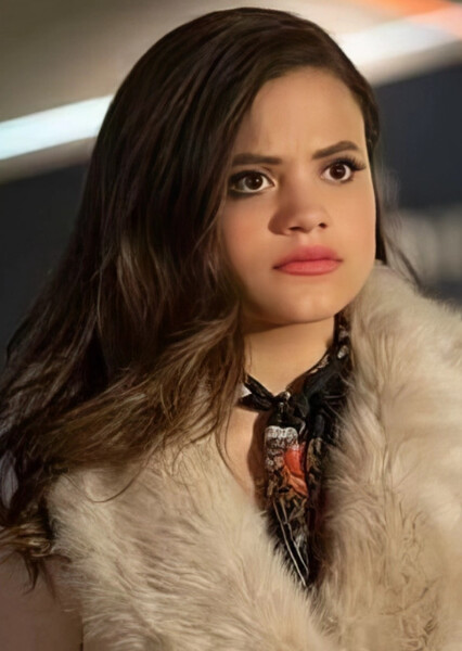 Sarah Jeffery photo