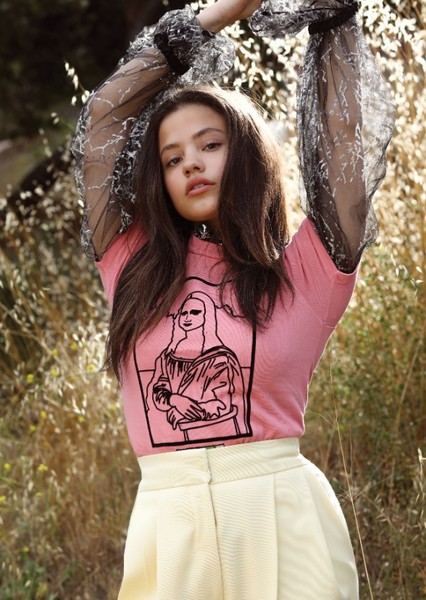 Sarah Jeffery photo