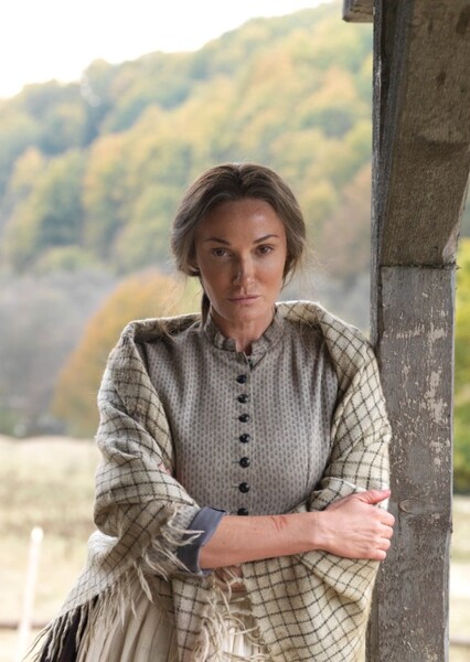 Sarah Parish photo