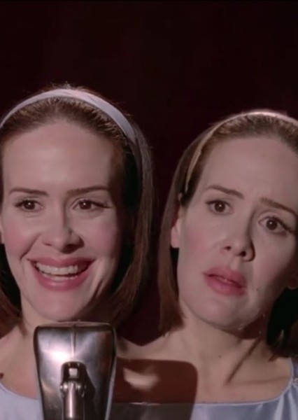 Sarah Paulson photo