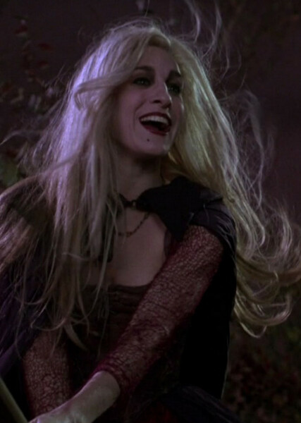 Sarah Sanderson photo