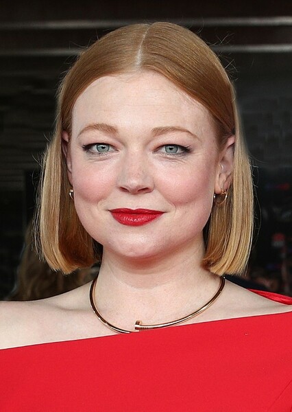 Sarah Snook photo