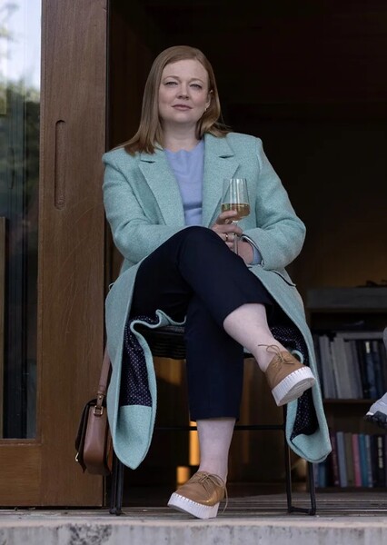 Sarah Snook photo