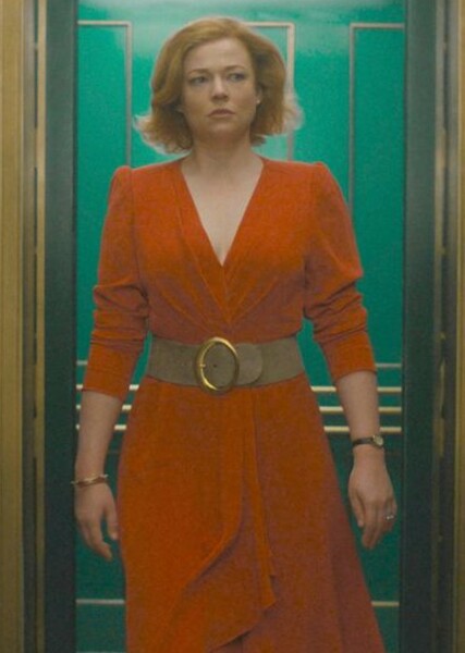 Sarah Snook photo