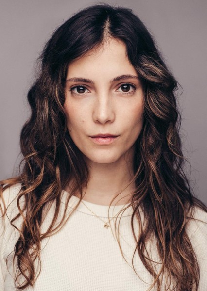 Sarah-Sofie Boussnina photo