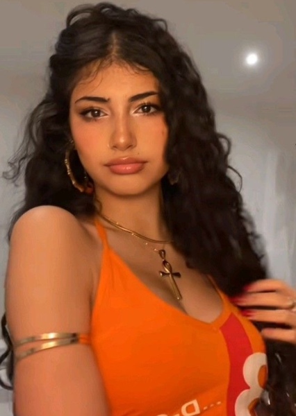 Sarahli Hadjih photo